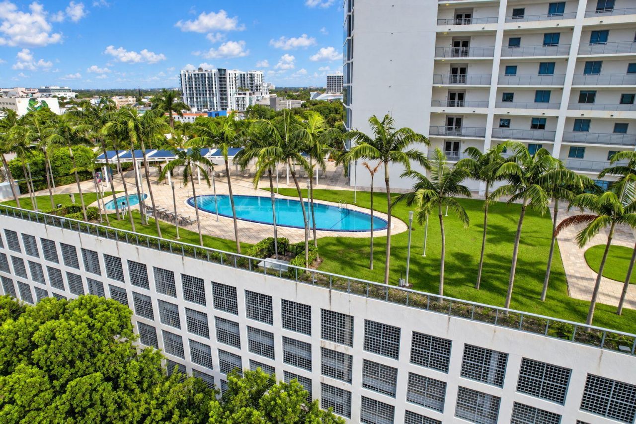 601 NE 36th Street, Unit 1008, Miami, FL 33137 Photo