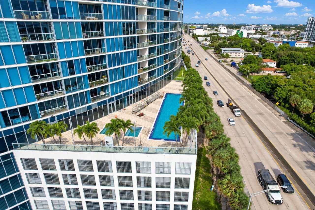 601 NE 36th Street, Unit 1008, Miami, FL 33137 Photo