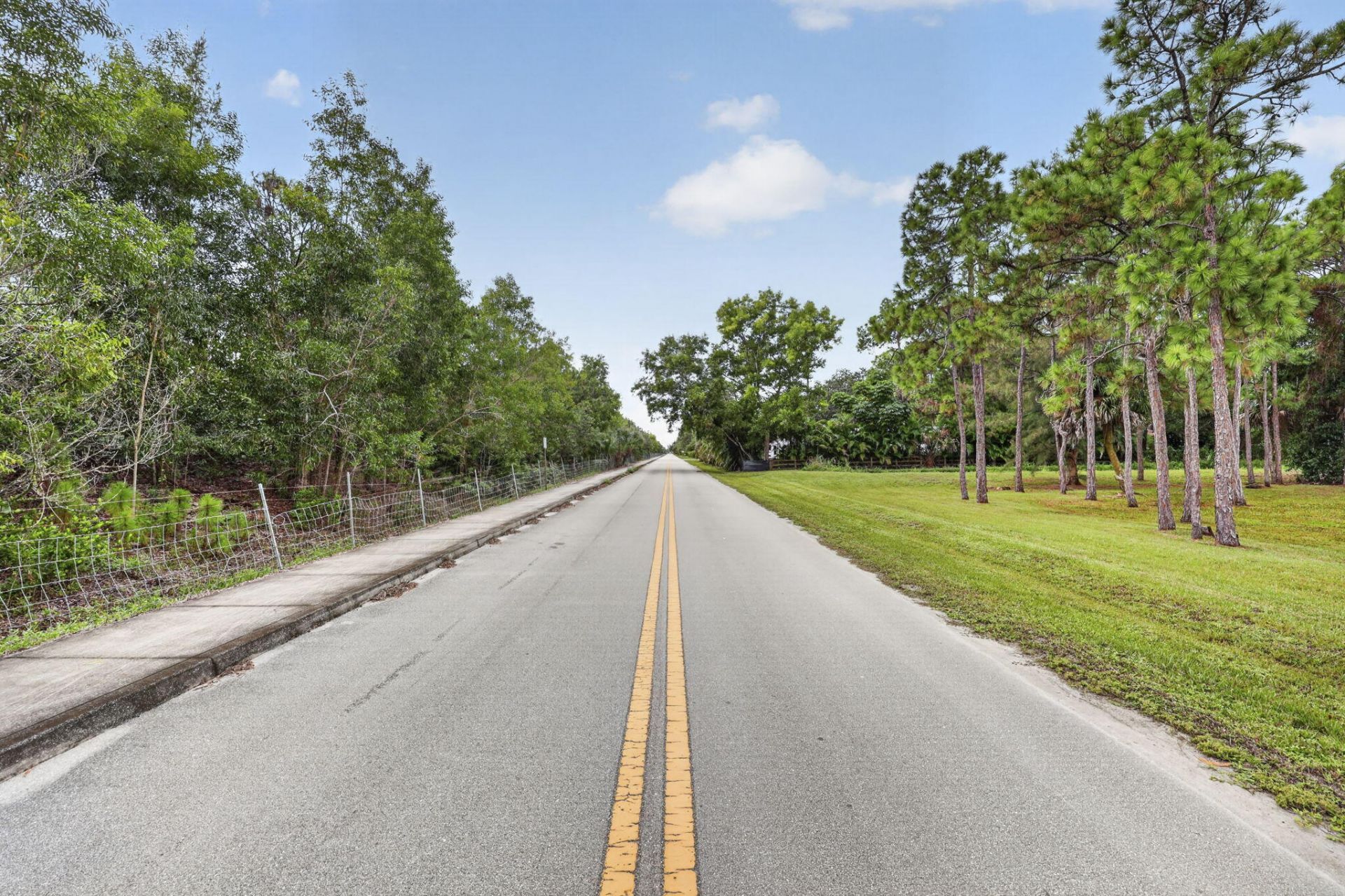 11030 56th Place N, The Acreage, FL 33411 Photo