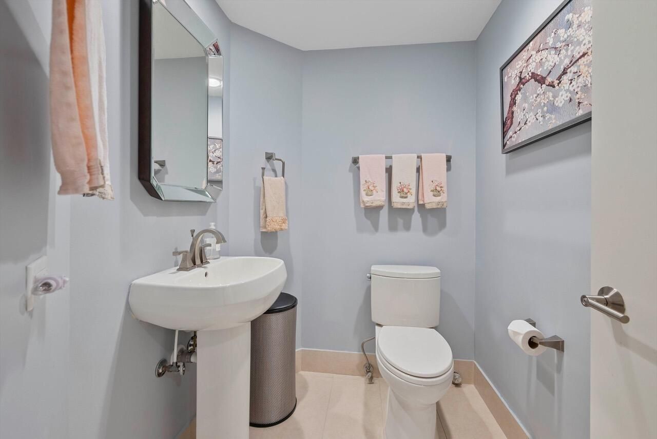 2000 S Ocean Boulevard, Unit 307N, Palm Beach, FL 33480 Photo