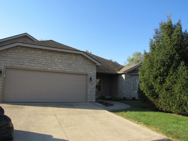 5 Claire Court , Unit 5, Circleville, OH 43113 Photo 1