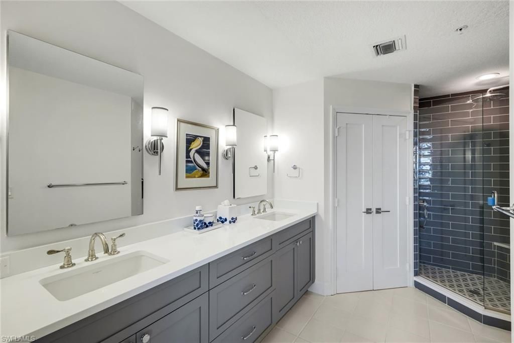 260 Barefoot Beach Blvd, Unit 204, Bonita Springs, FL 34134 Photo