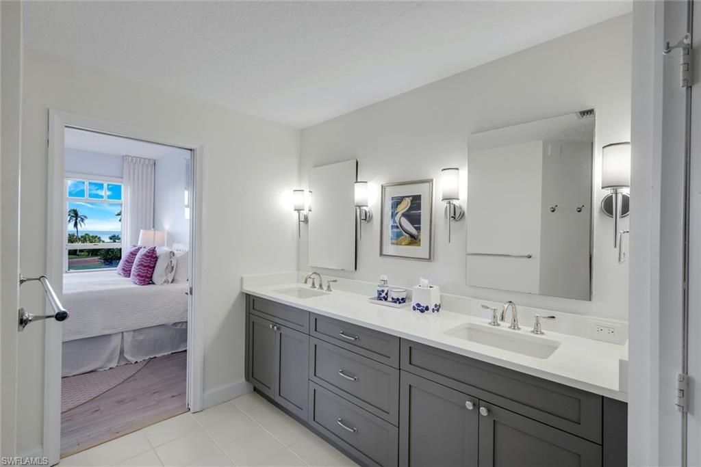 260 Barefoot Beach Blvd, Unit 204, Bonita Springs, FL 34134 Photo