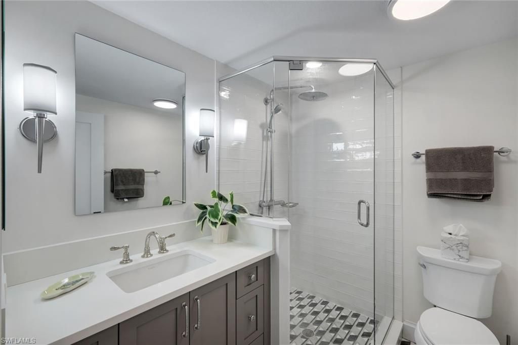 260 Barefoot Beach Blvd, Unit 204, Bonita Springs, FL 34134 Photo