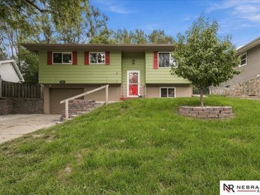 123 James Street, Plattsmouth, NE 68048