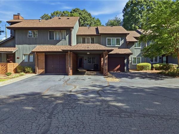 210 College Road, Unit 102, Greensboro, NC 27410