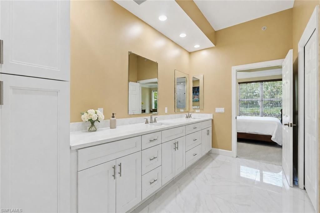 9193 Quartz Ln , Unit 16-102, Naples, FL 34120 Photo