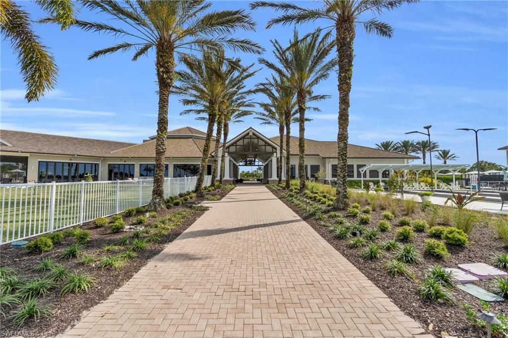 9193 Quartz Ln , Unit 16-102, Naples, FL 34120 Photo