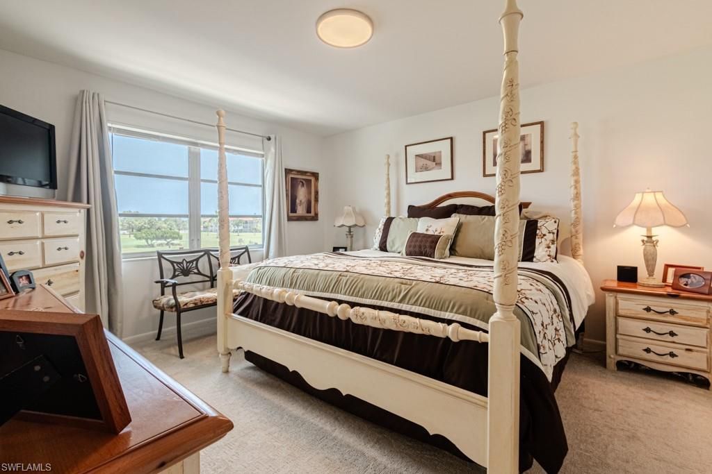 49 High Point Cir S, Unit 303, Naples, FL 34103 Photo