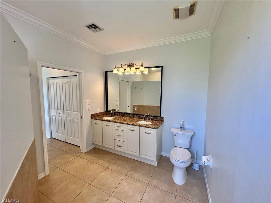 11228 Lakeland Cir, Fort Myers, FL 33913 Photo