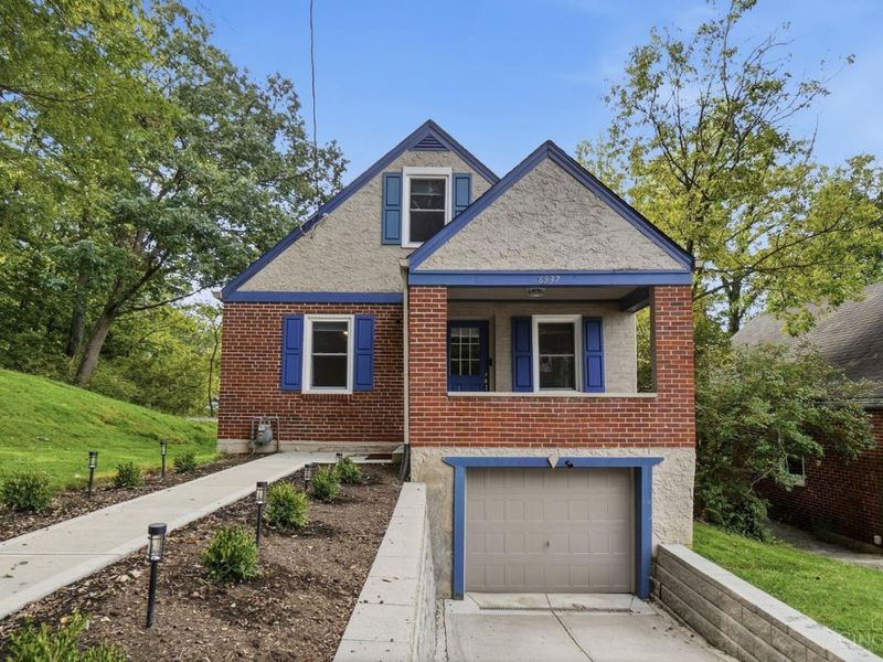 6937 Vinewood Avenue, Columbia Township, OH 45227 Photo 2