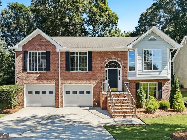 390 Oak Vista Court, Lawrenceville, GA 30044