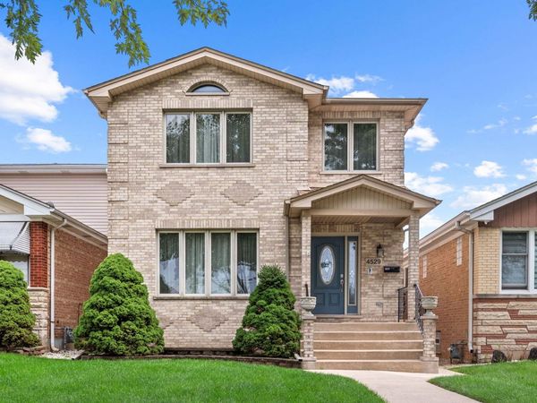 4529 N Sayre Avenue , Harwood Heights, IL 60706