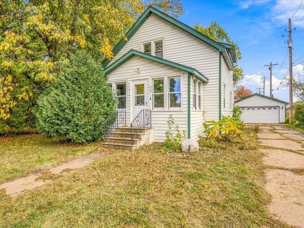 240 S Eliot Avenue, Rush City, MN 55069