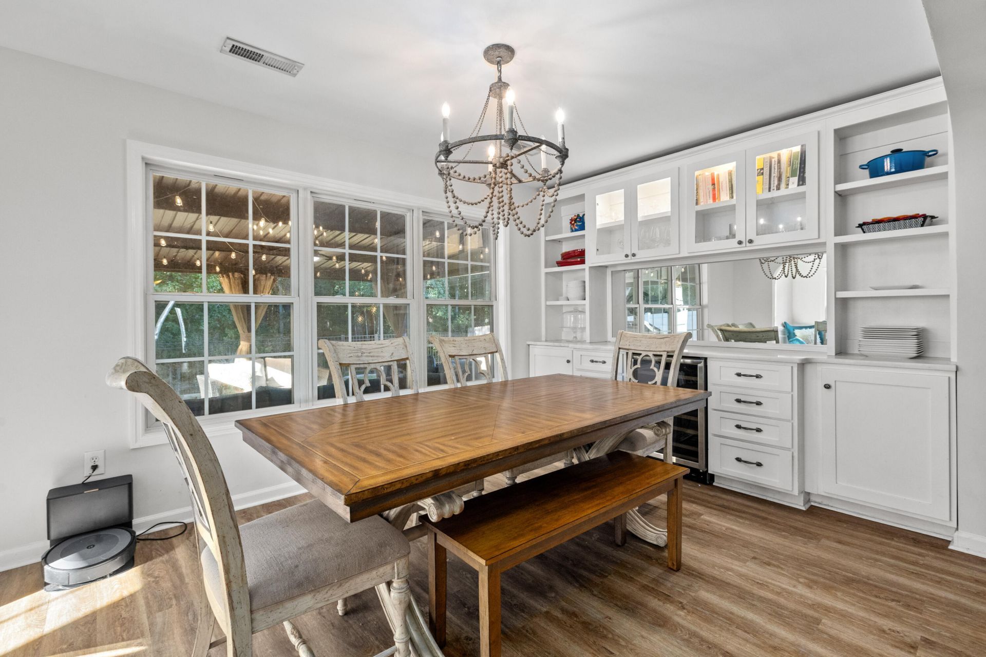 1572 Wellesley Circle Photo 13