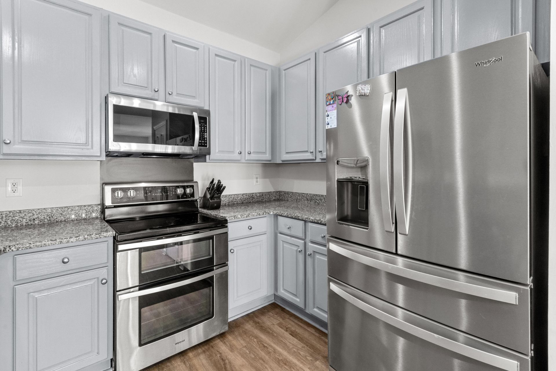 1572 Wellesley Circle Photo 9