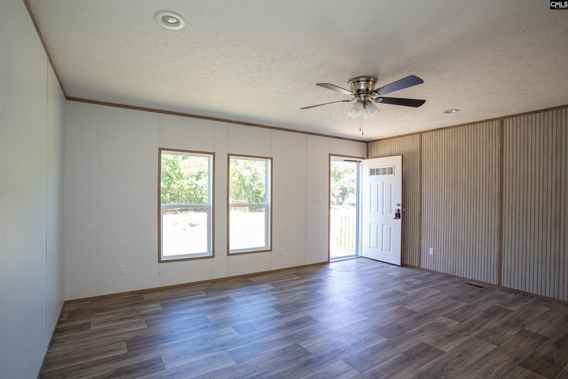1404 Mount Zion Road Photo 7