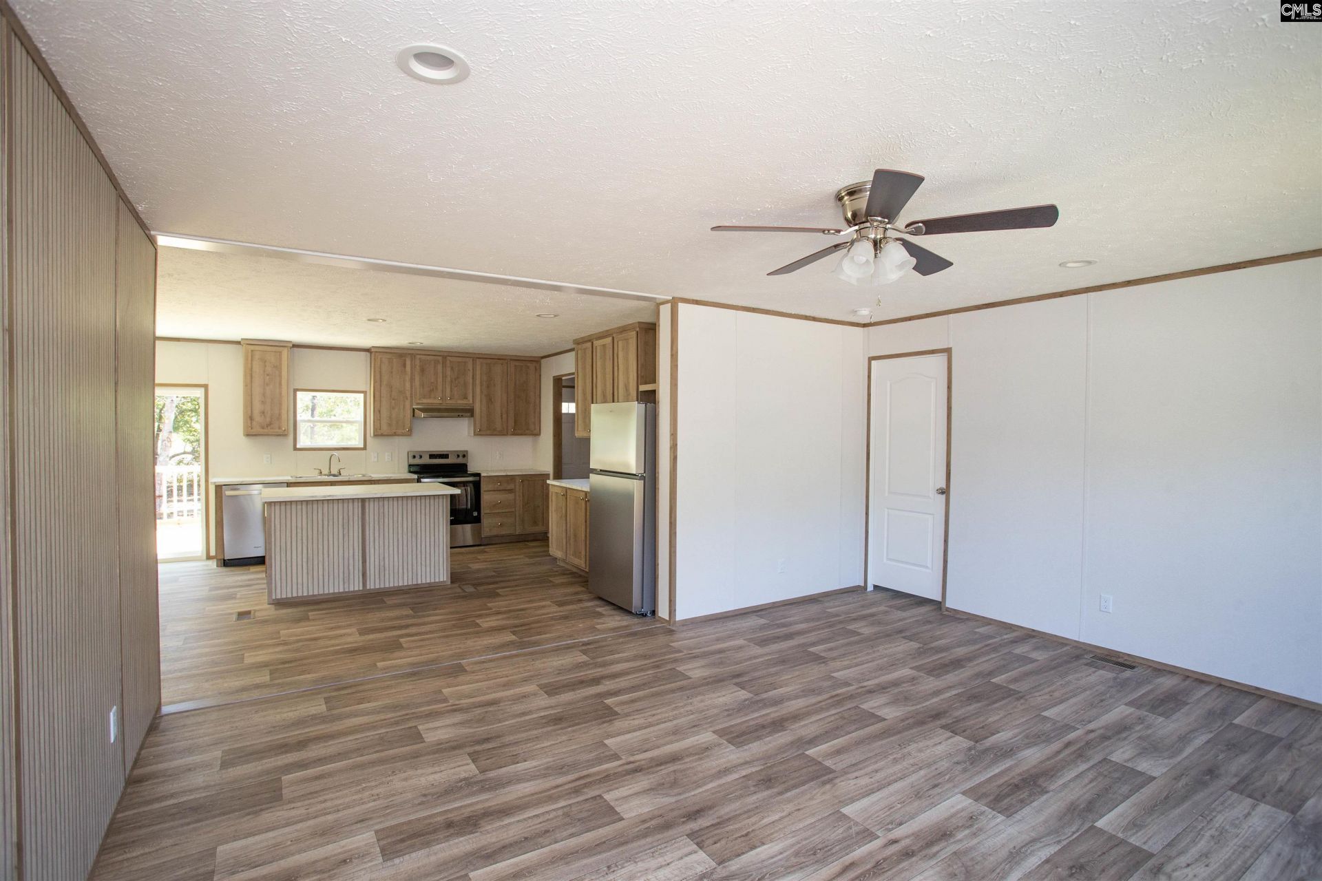 1404 Mount Zion Road Photo 9