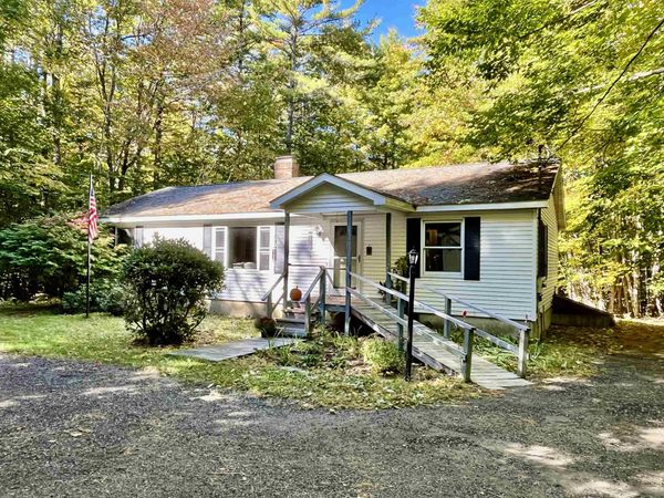 4 Old Town Road, Tuftonboro, NH 03816