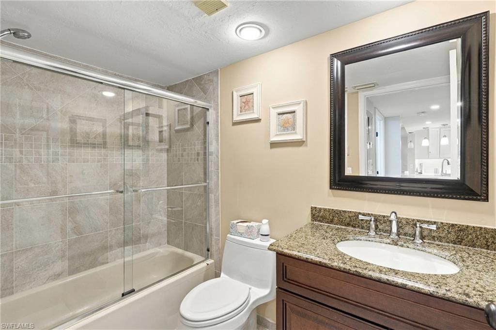 360 Horse Creek Dr, Unit 207, Naples, FL 34110 Photo