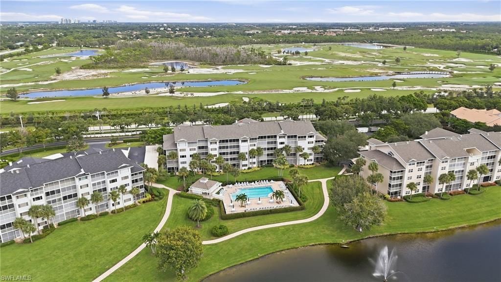 360 Horse Creek Dr, Unit 207, Naples, FL 34110 Photo