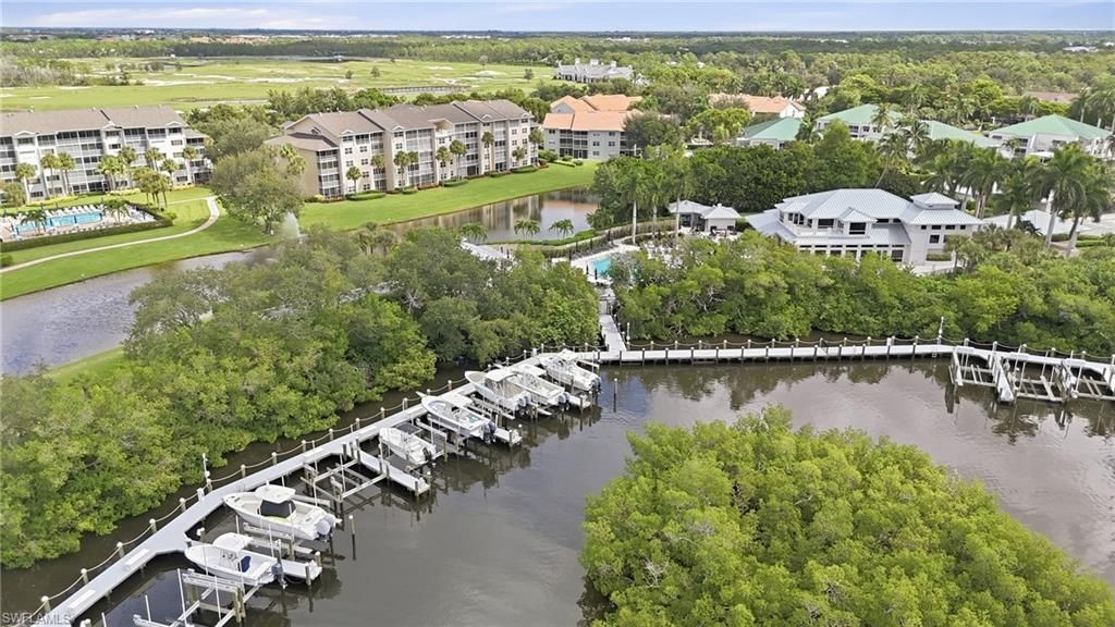 360 Horse Creek Dr, Unit 207, Naples, FL 34110 Photo
