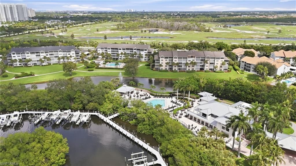 360 Horse Creek Dr, Unit 207, Naples, FL 34110 Photo
