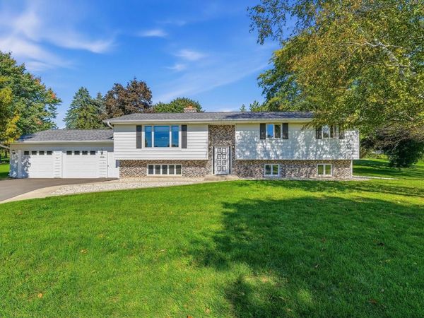 W5748 Jason COURT, Plymouth, WI 53073