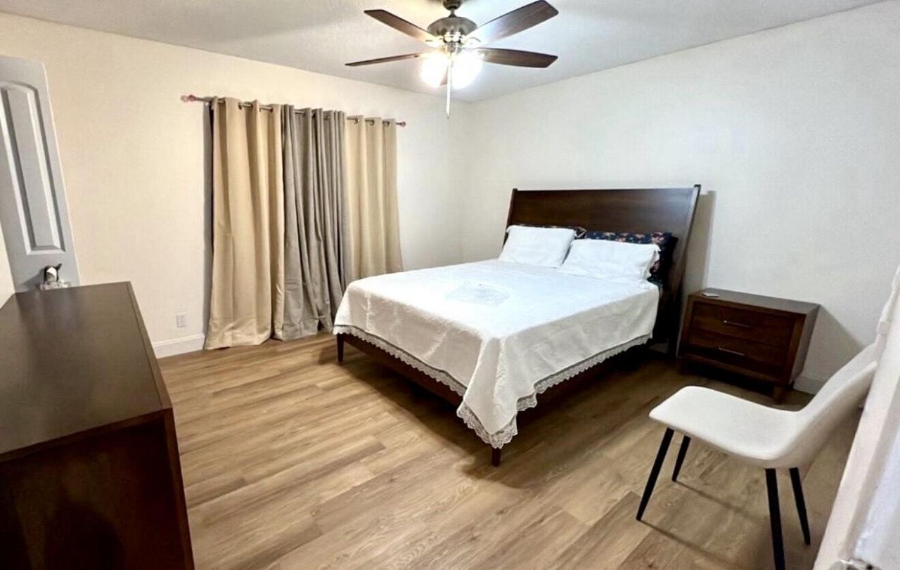 6260 S Falls Cir Drive, Unit 201, Lauderhill, FL 33319 Photo