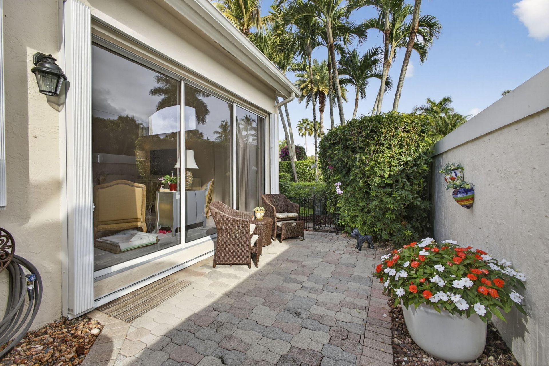 8184 Sandpiper Way, West Palm Beach, FL 33412 Photo