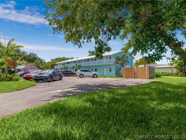 644 SW Cleveland Avenue , Unit 6, Stuart, FL 34994