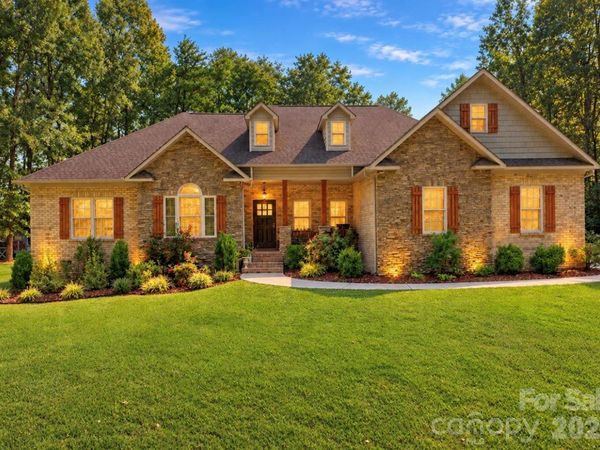 320 Hidden Oaks Drive, Rockwell, NC 28138