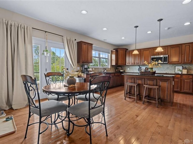 11016 Cobble Brook Drive, Centerville, OH 45458 Photo 10
