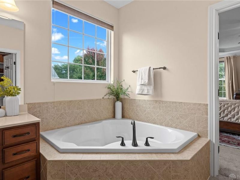 11016 Cobble Brook Drive, Centerville, OH 45458 Photo 27