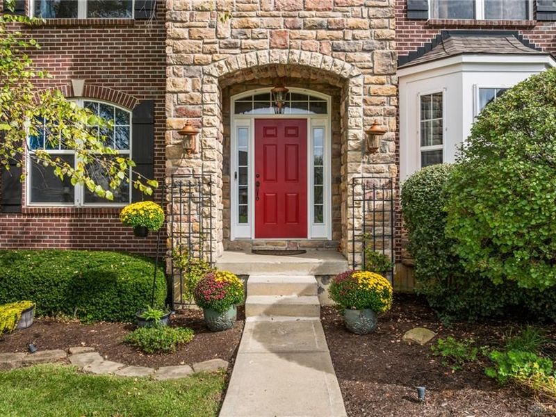 11016 Cobble Brook Drive, Centerville, OH 45458 Photo 3