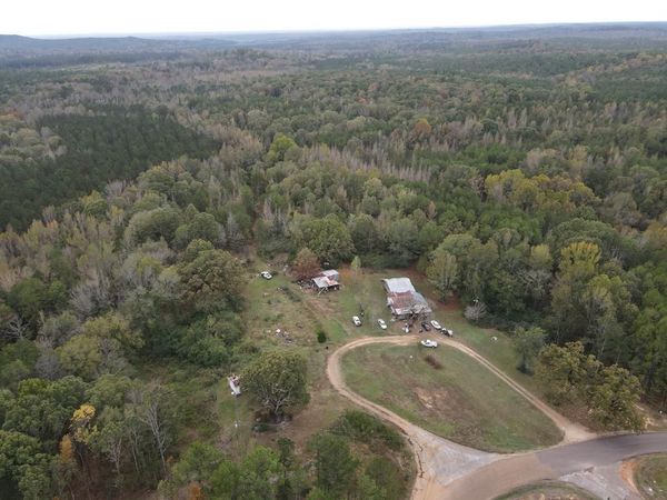 273 Cr 200, Pittsboro, MS 38951