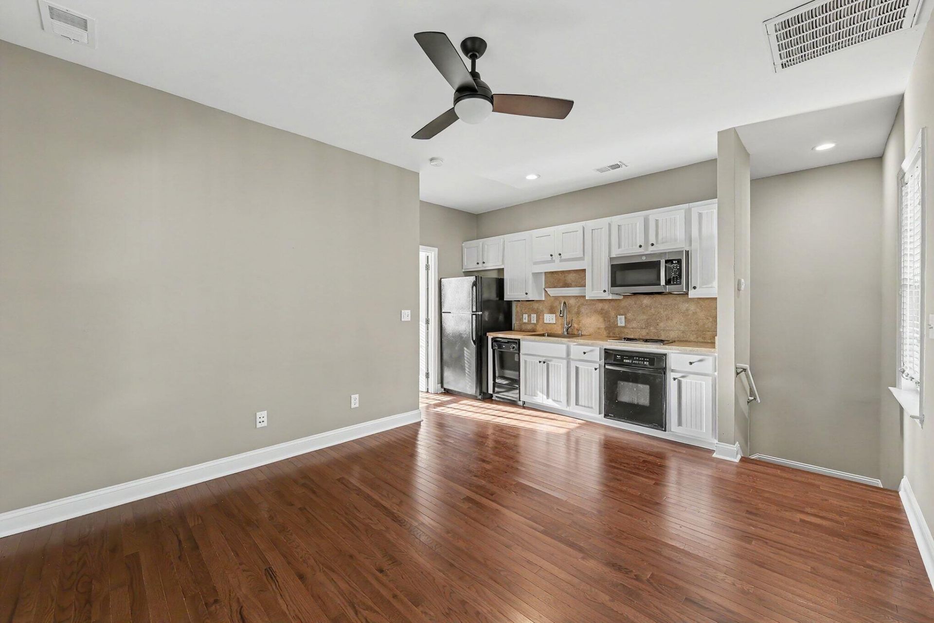 1812 Pierce Street Photo 35