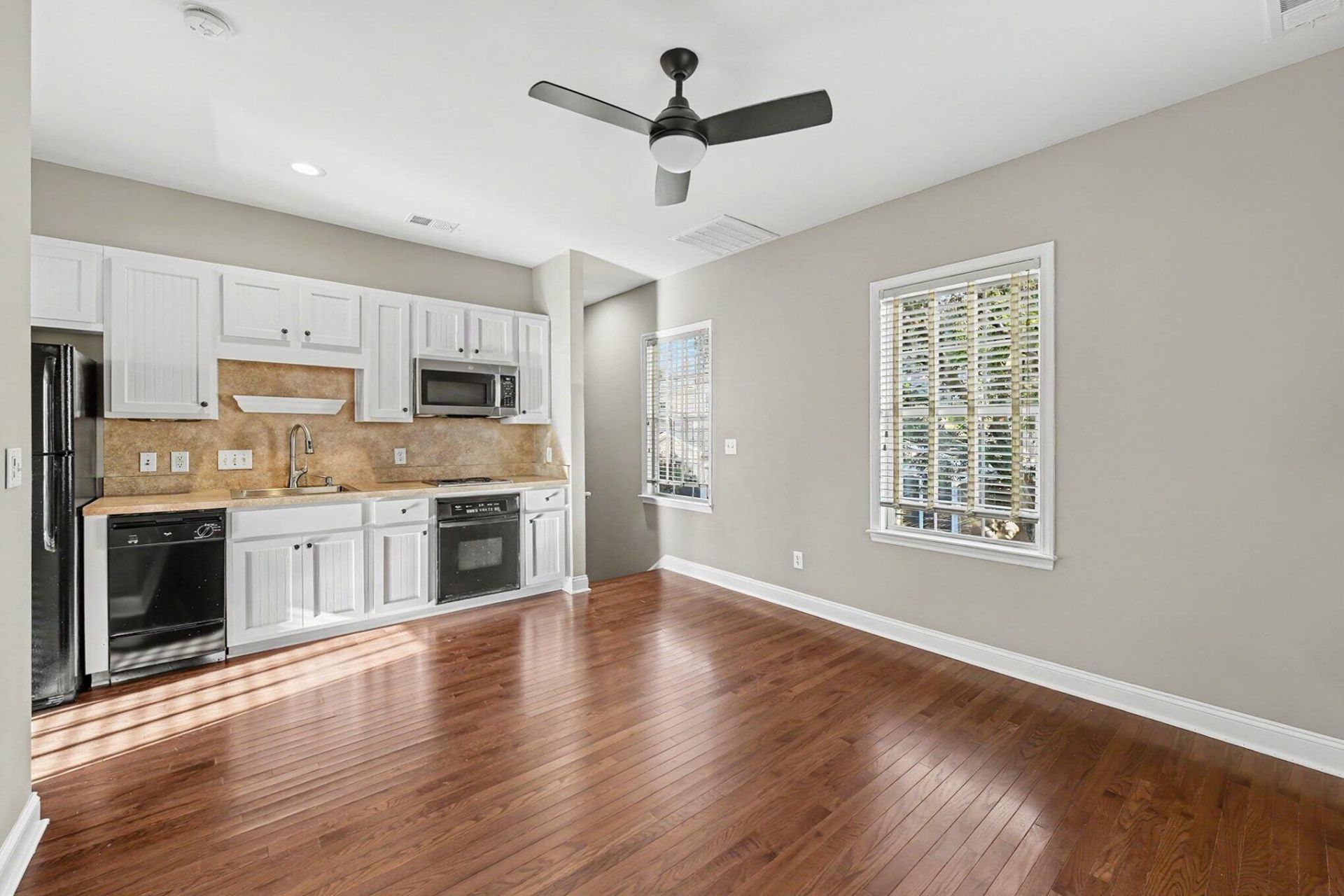 1812 Pierce Street Photo 38