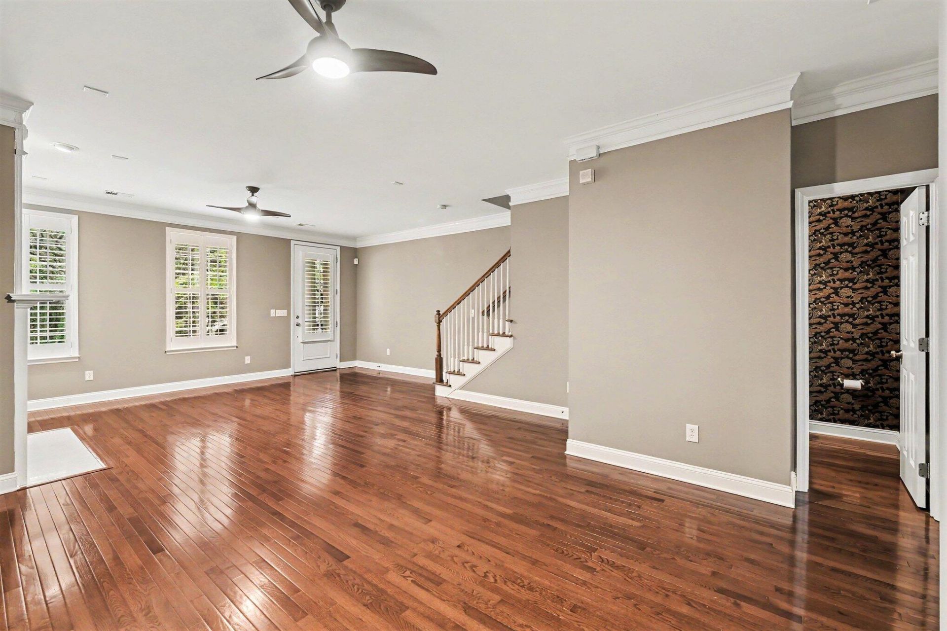 1812 Pierce Street Photo 8