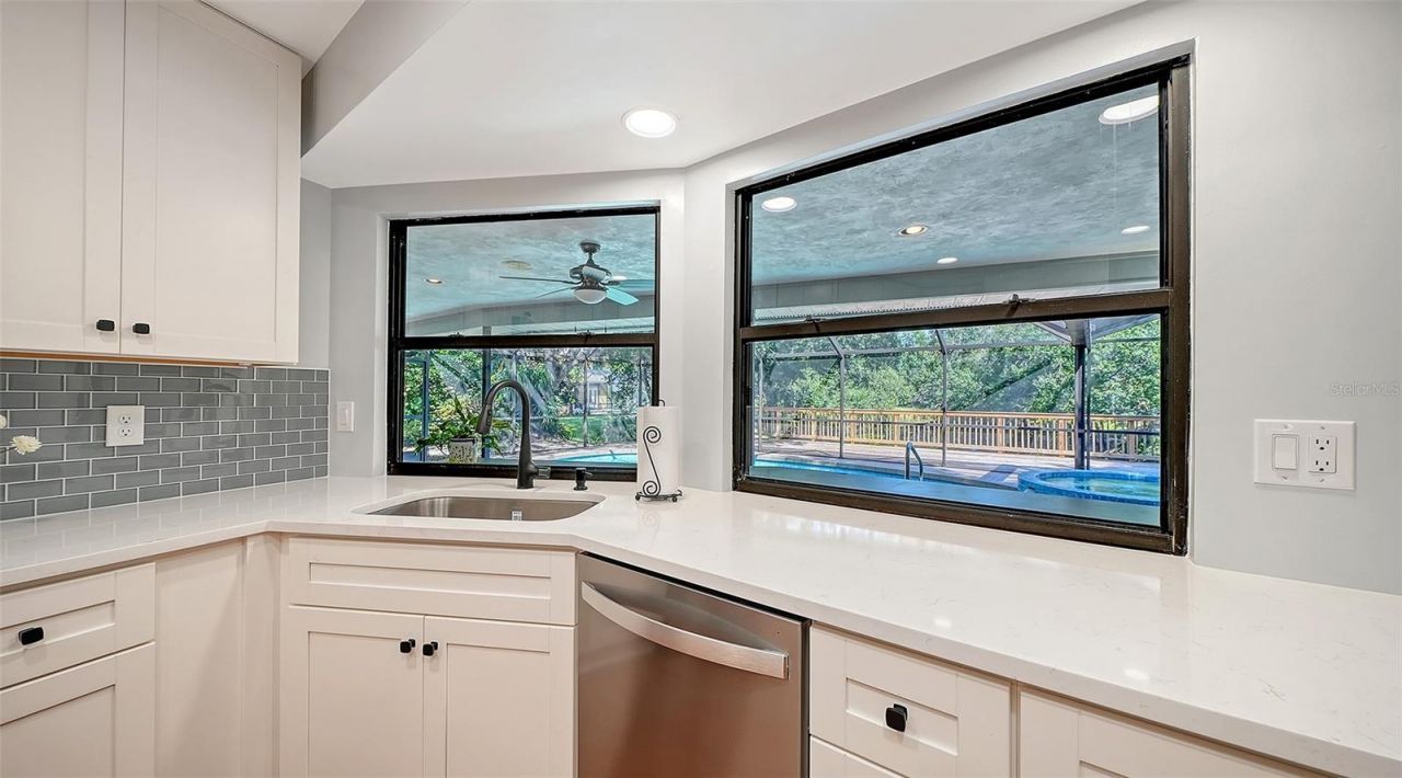 5331 Dominica Circle, Sarasota, FL 34233 Photo