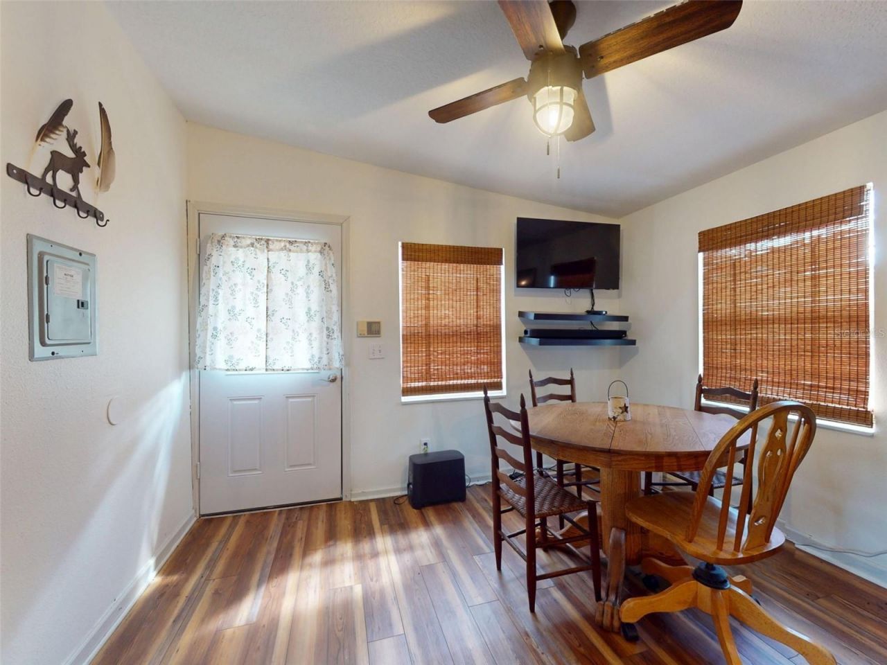 56108 Sawgrass Road , Astor, FL 32102 Photo