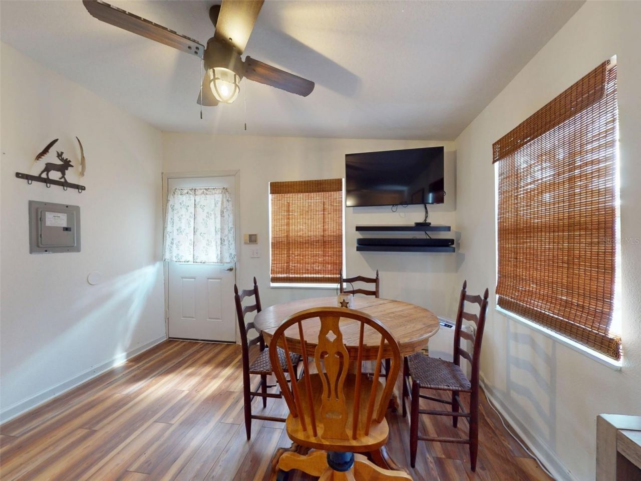 56108 Sawgrass Road , Astor, FL 32102 Photo