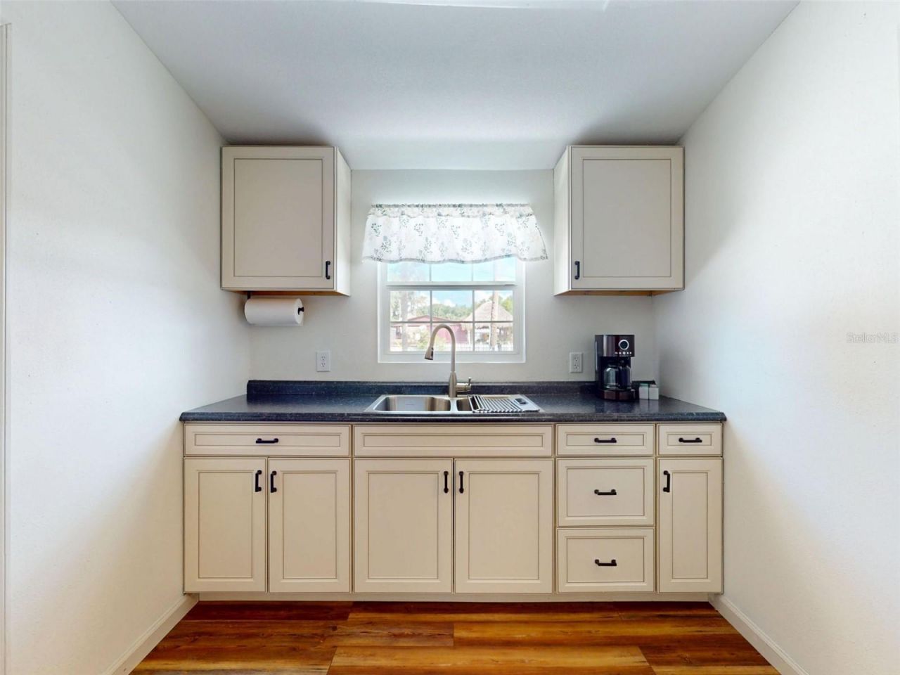 56108 Sawgrass Road , Astor, FL 32102 Photo