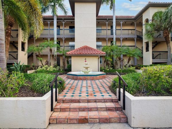 2400 FEATHER SOUND DRIVE , Unit 425, CLEARWATER, FL 33762