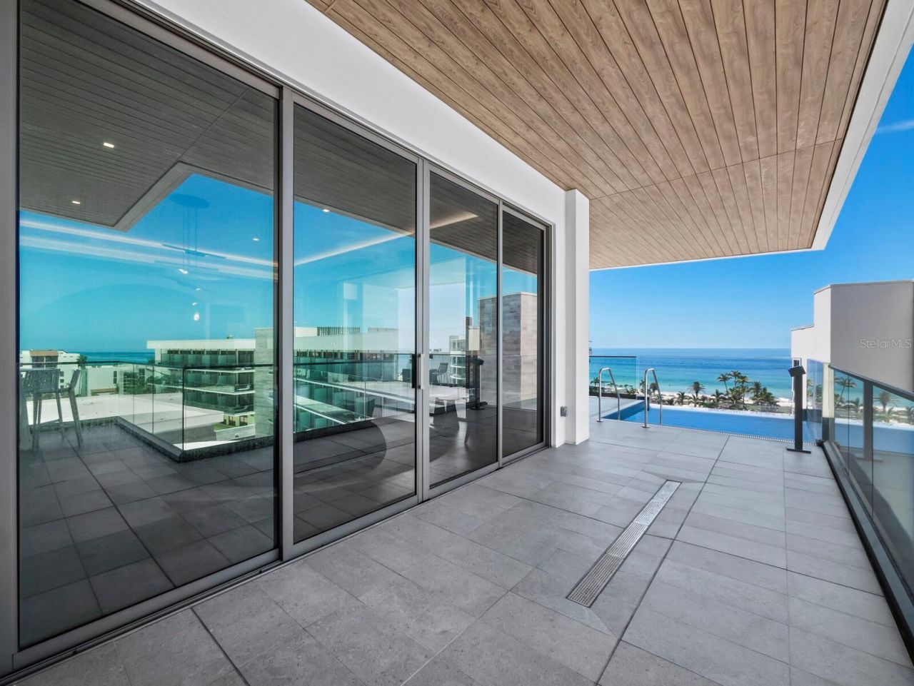 1591 Gulf Of Mexico Drive, Unit 618, Longboat Key, FL 34228 Photo