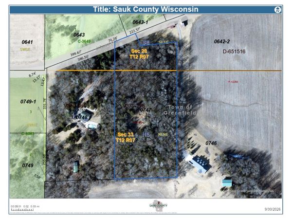 S4442 Johnson Road, Baraboo, WI 53913