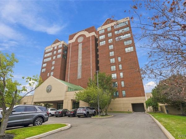 505 Admirals Walk , Unit 505, Buffalo, NY 14202