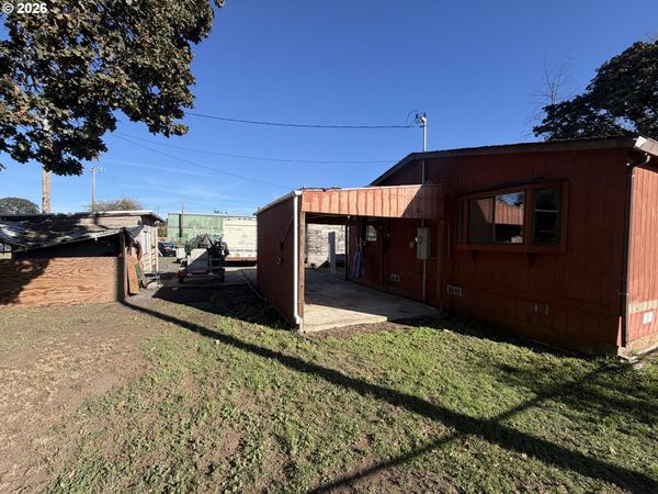 1901 KALMIA ST, Sweet Home, OR 97386