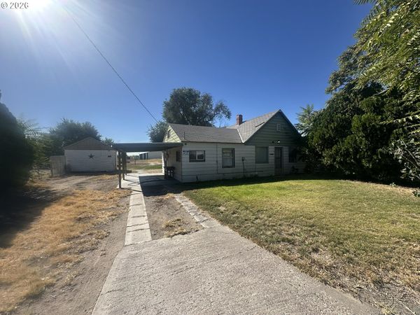 1650 SE 5TH AVE, Ontario, OR 97914