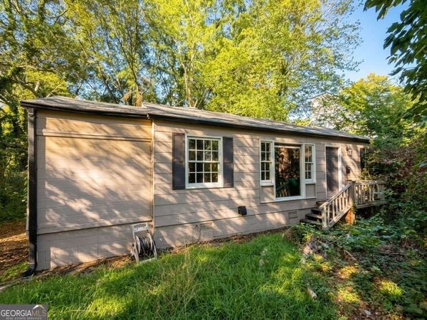 2133 Woodberry Avenue, East Point, GA 30344